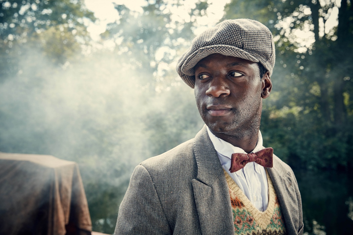 Кадры из Гарри Прайс: охотник за привидениями (2015)