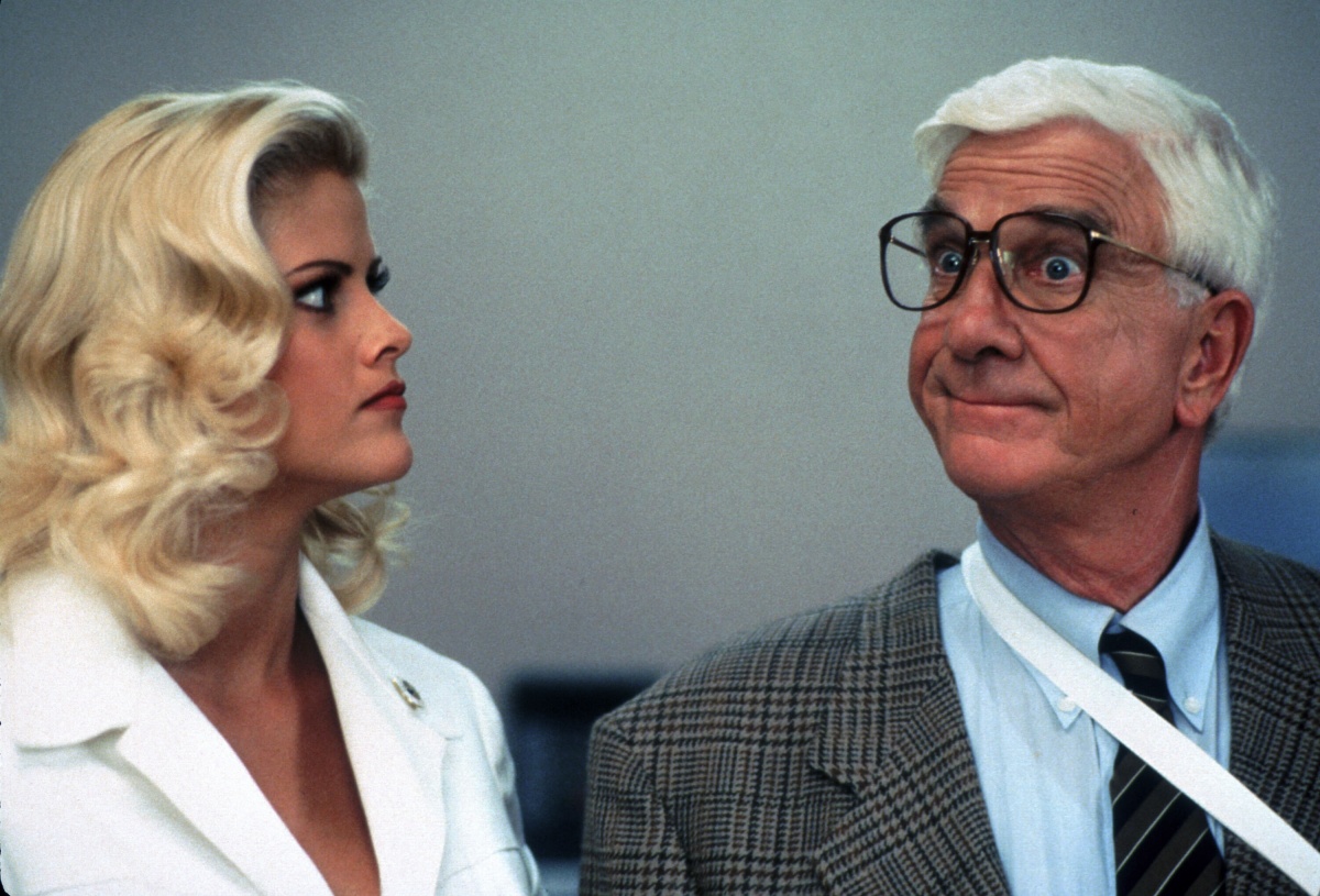 Голый пистолет 33 ⅓: Последний выпад (1994)