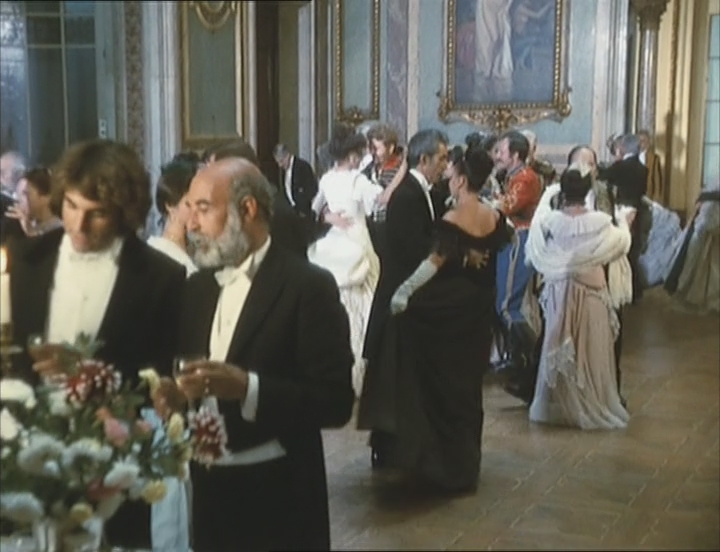 Кадры из Черная Венера (1983)