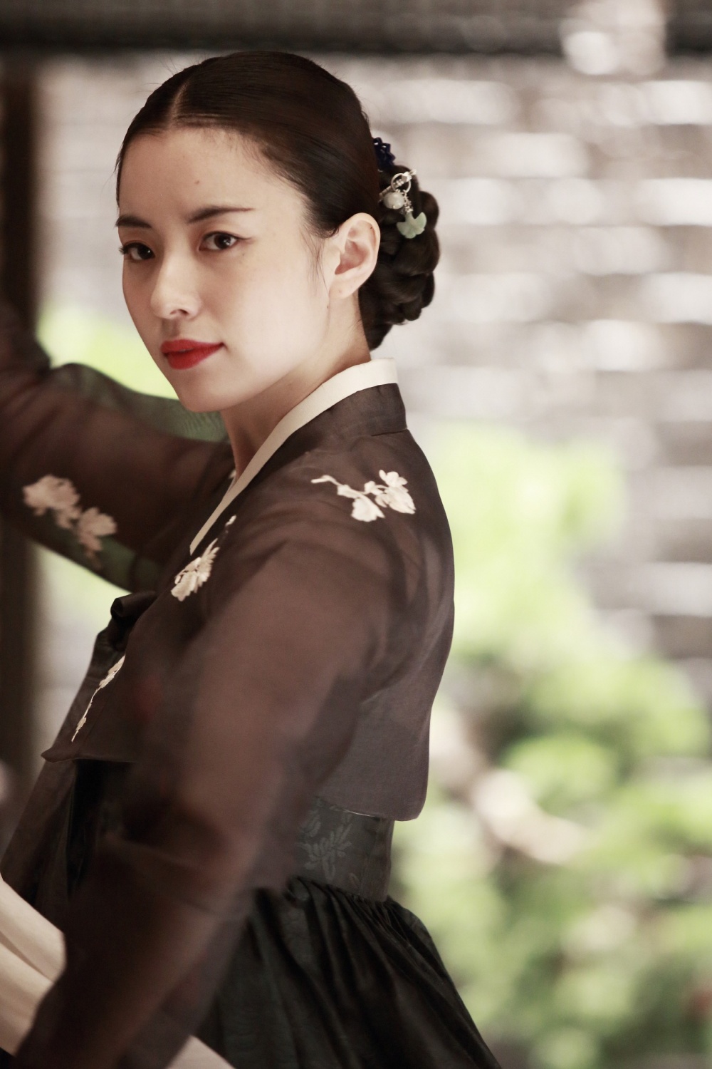 Кадры из Красавица (2016)