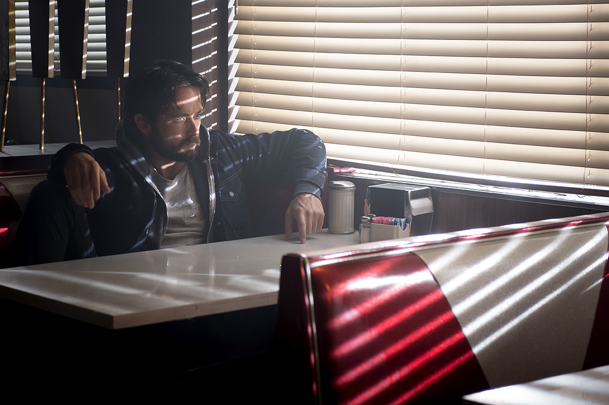 Кадры из Импульс (2016)