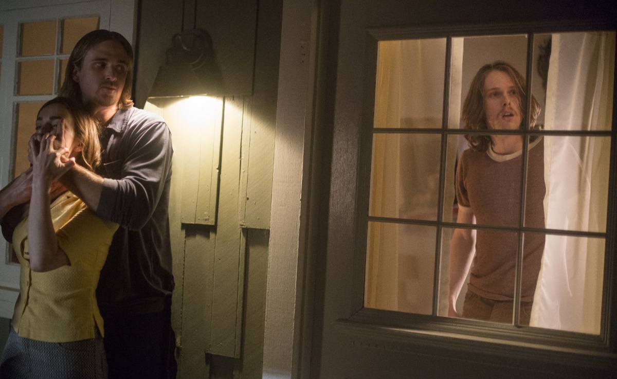 Кадры из Волки у двери (2016)