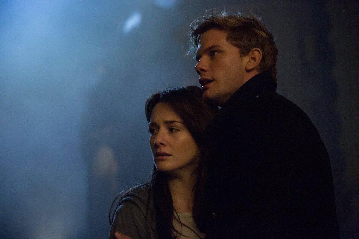 Кадры из Падшие (2016)