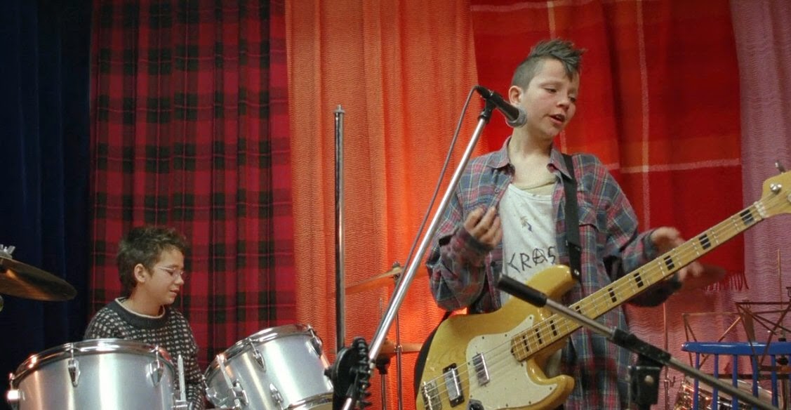 Кадры из Мы – лучшие! (2013)