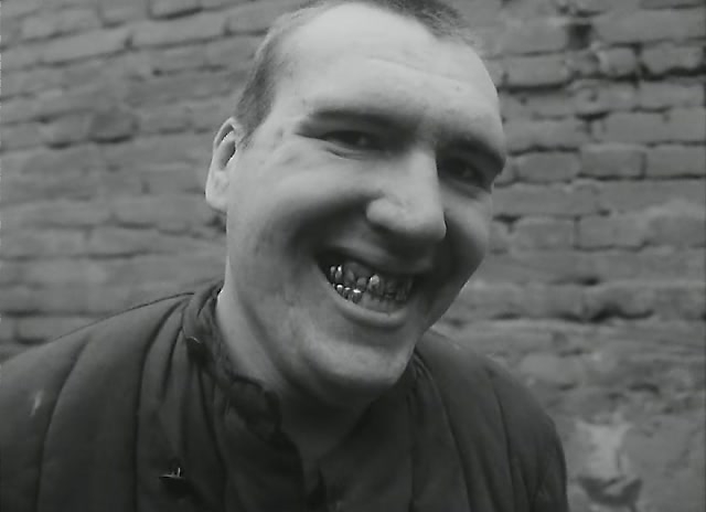 Кадры из Замри-умри-воскресни! (1990)