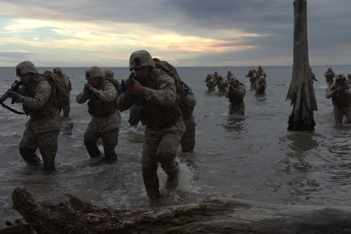 Кадры из Война (2016)