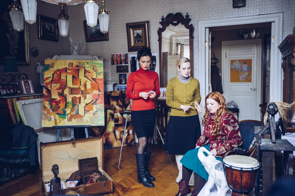 Кадры из Мышеловка на три персоны (2017)