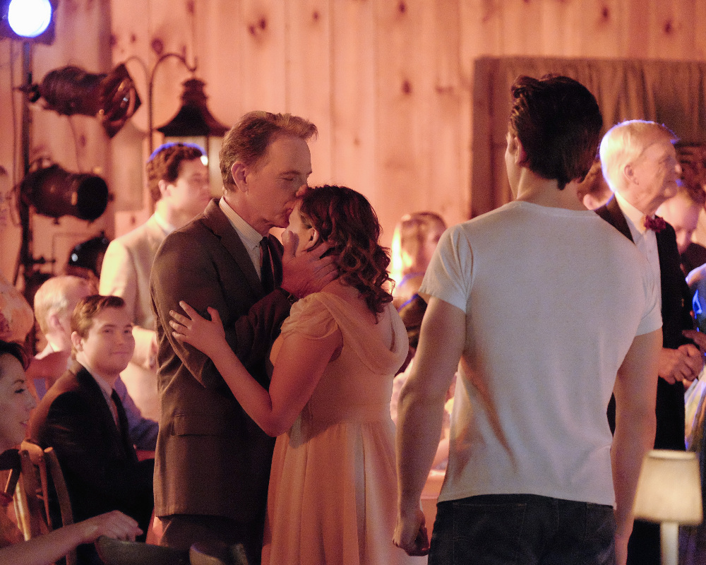 Кадры из Грязные танцы (2017)