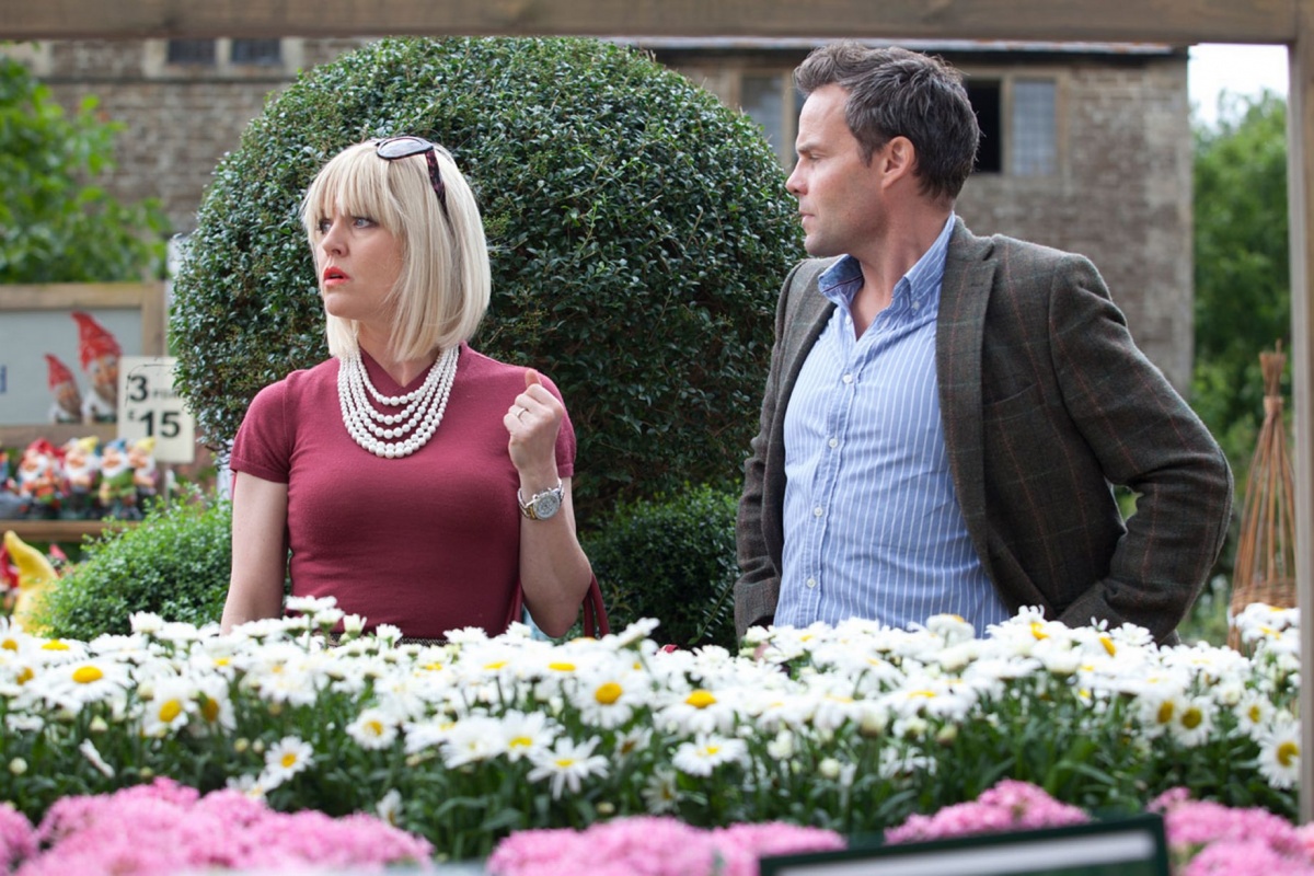 Кадры из Агата Рэйзин (2016)