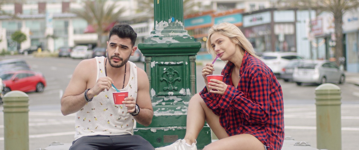 Кадры из Любовь в городе ангелов (2017)