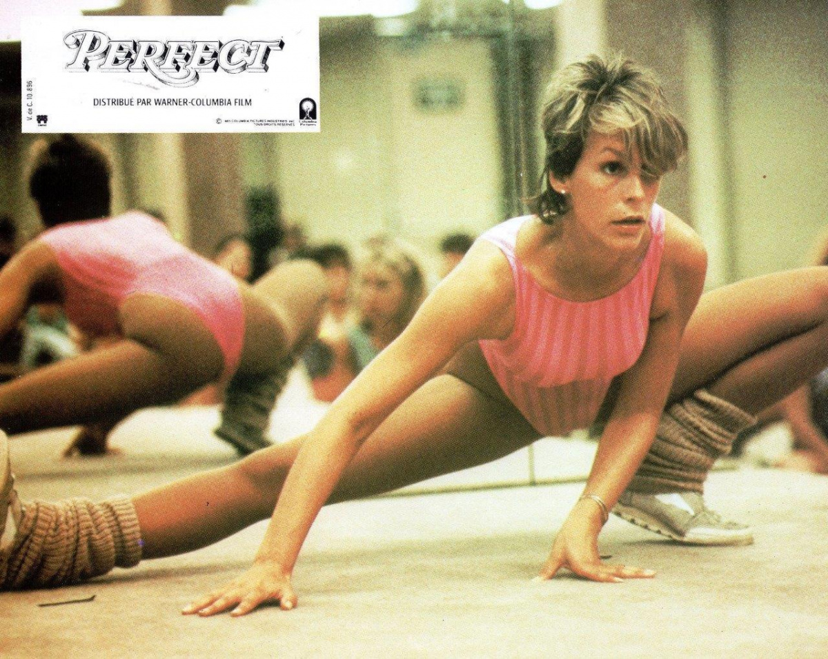 Кадры из Идеально (1985)