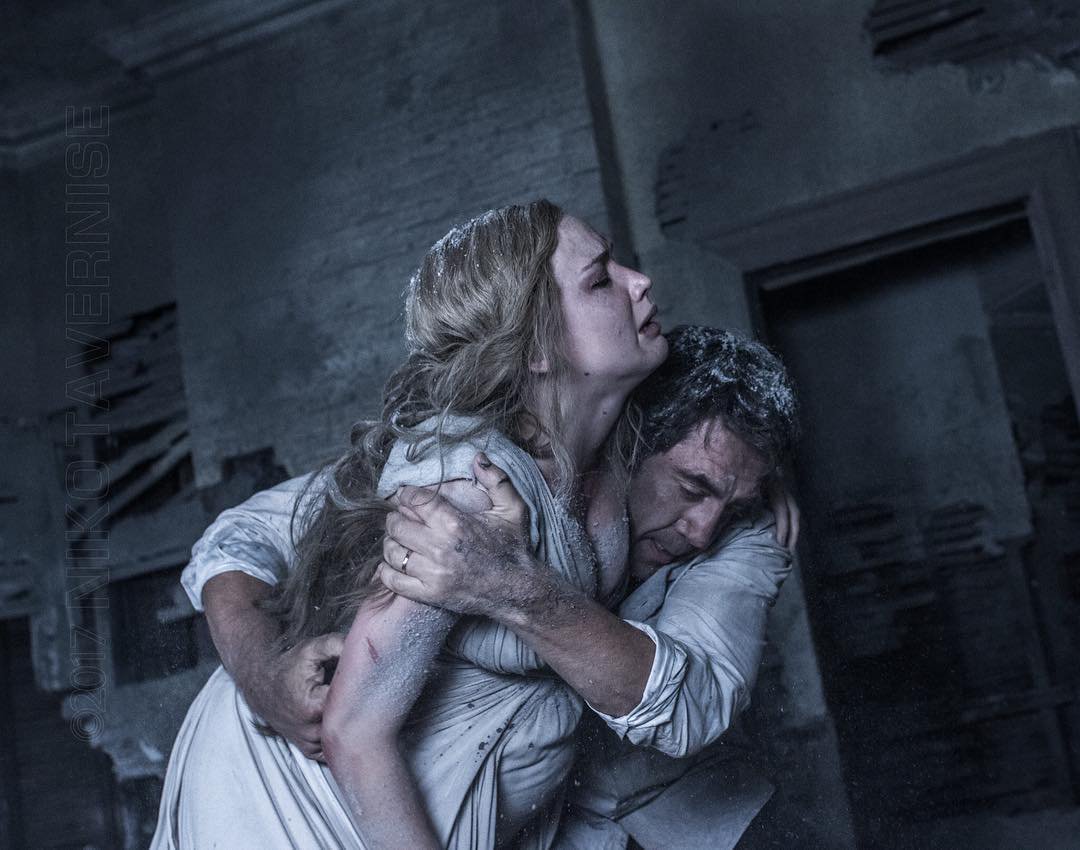 Кадры из Мама! (2017)