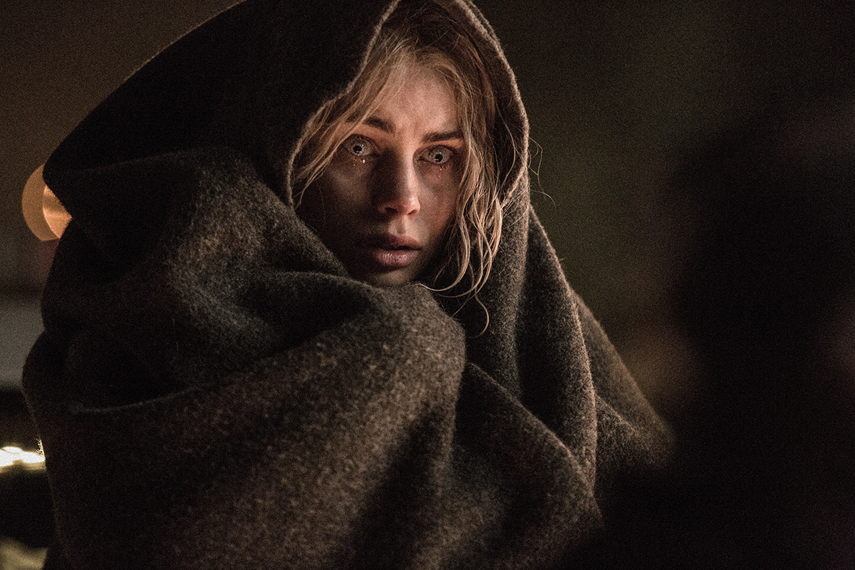 Кадры из Яркость (2017)