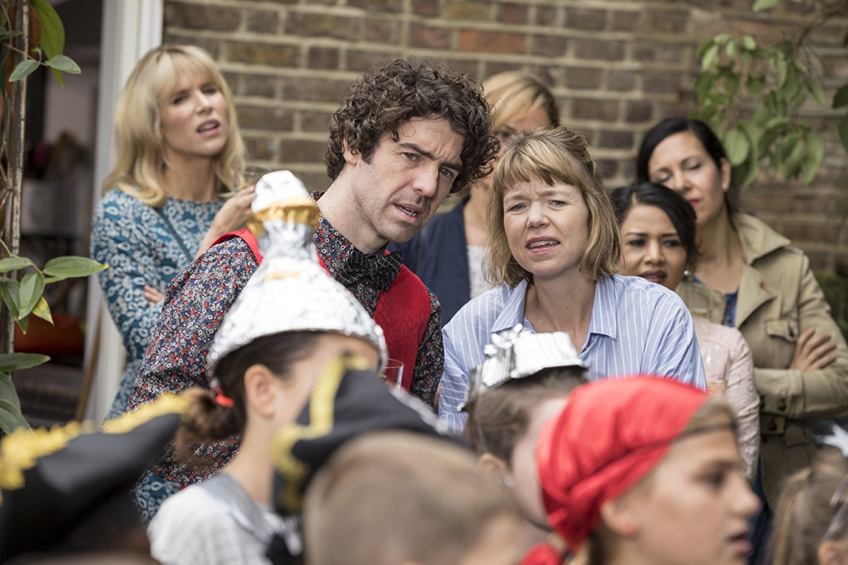 Кадры из Материнство (2017)