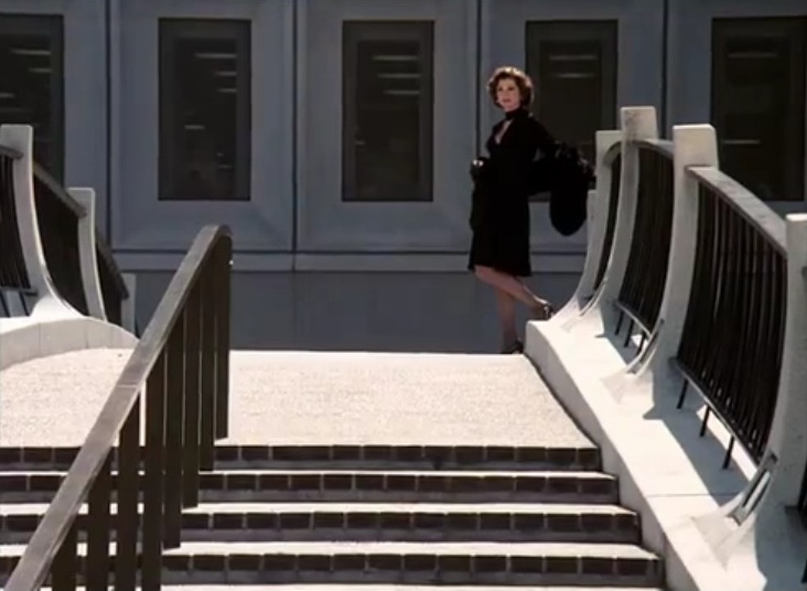 Кадры из Доктор Стрэндж (1978)