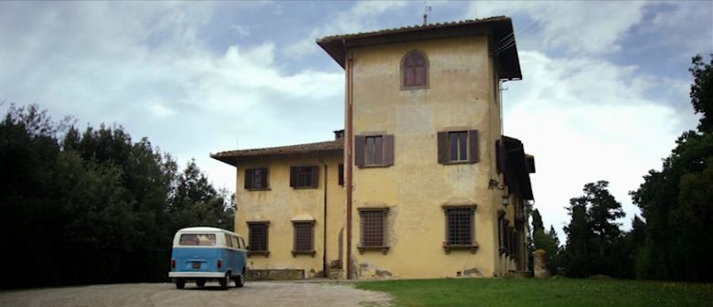 Кадры из Дом зла (2017)