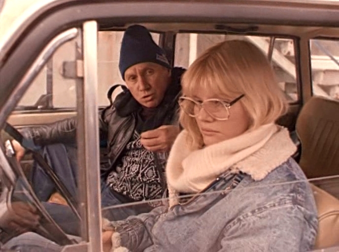 Кадры из Заложница (1990)