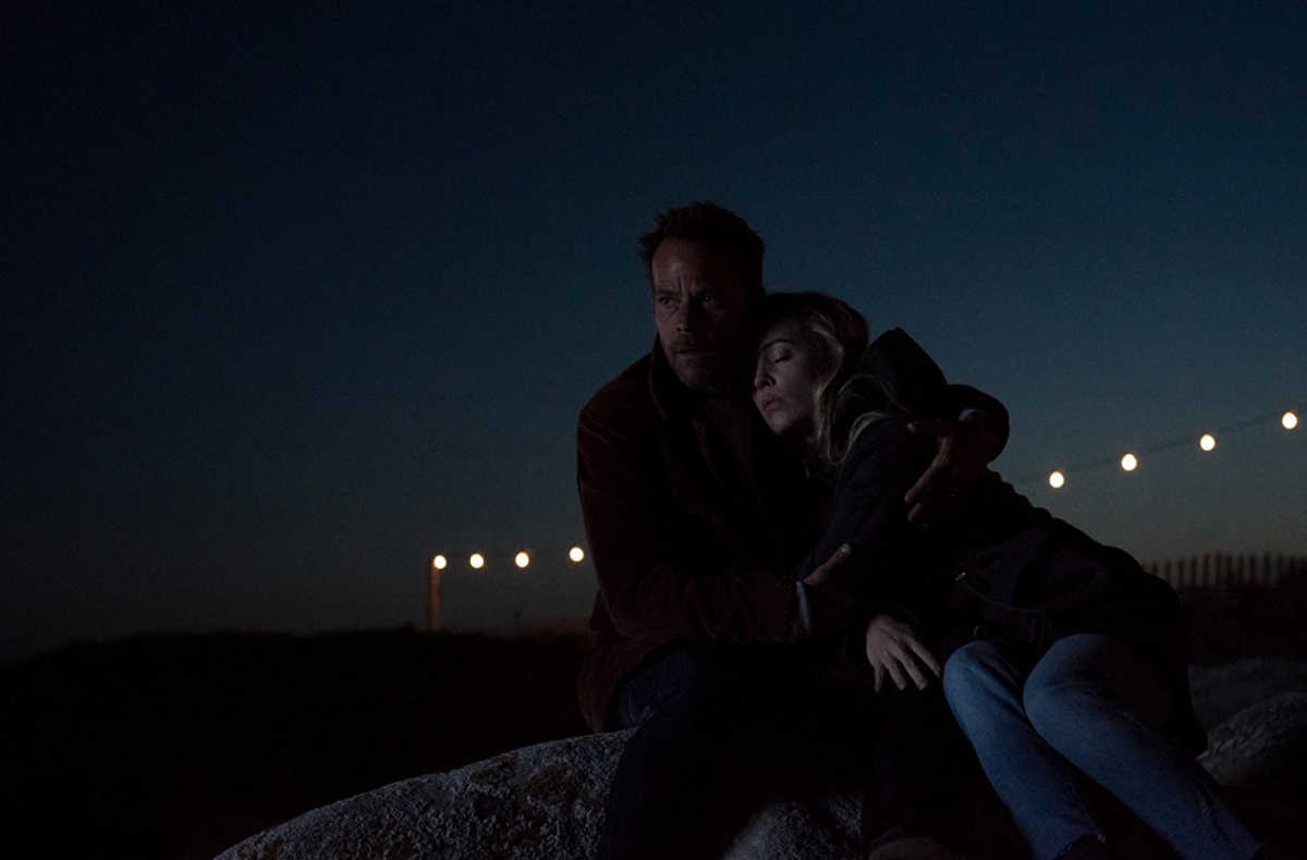 Кадры из Не уходи (2018)