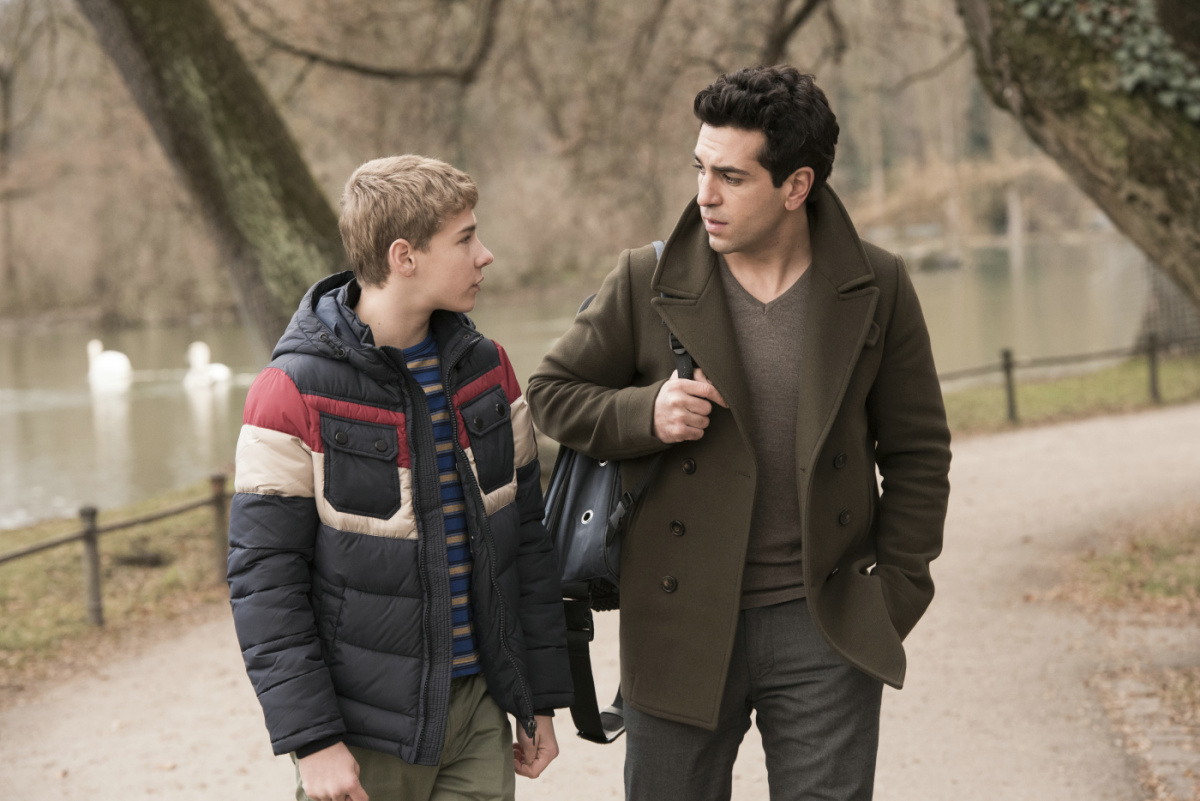 Кадры из Это чертово сердце (2017)