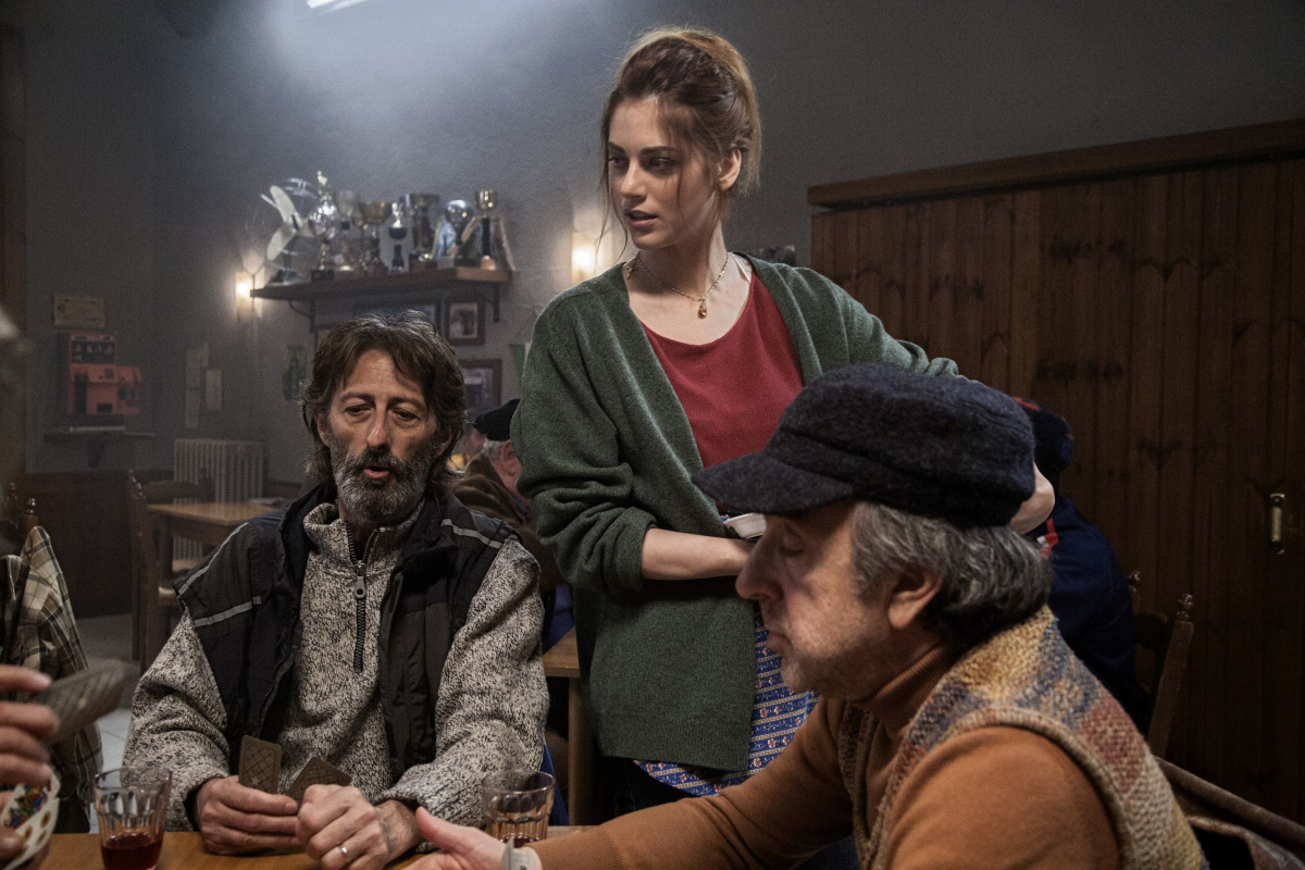 Кадры из Большая афера в маленьком городе (2016)