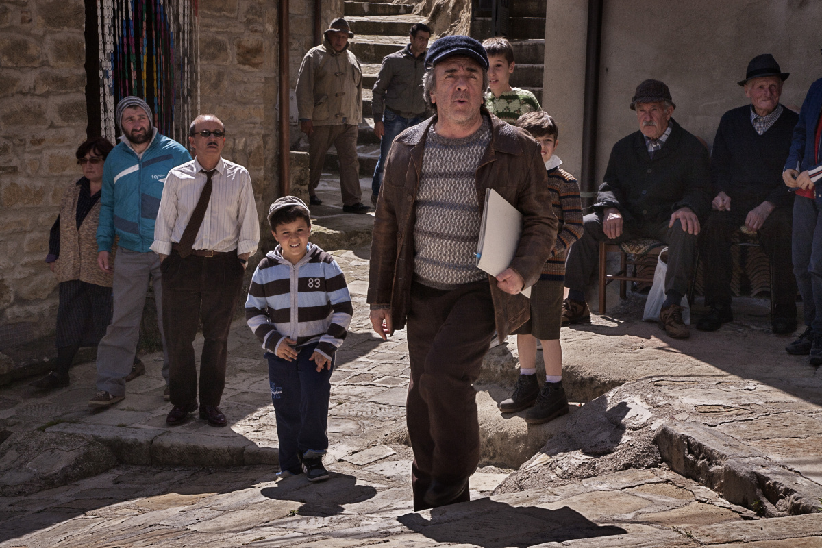 Кадры из Большая афера в маленьком городе (2016)