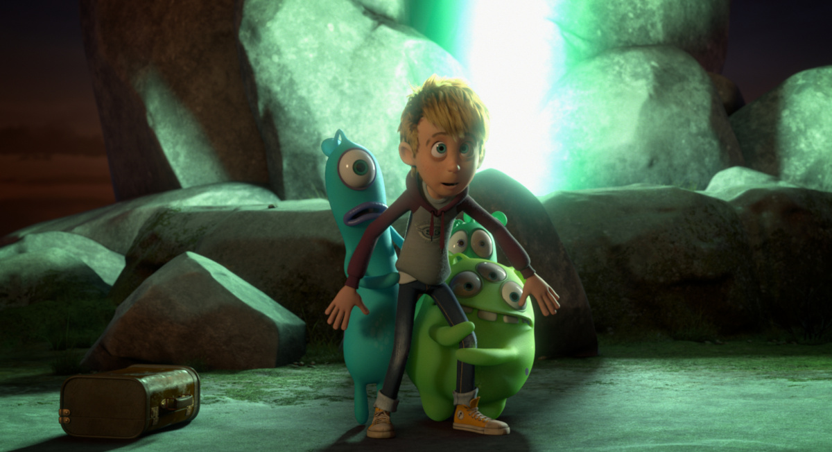 Кадры из Пришельцы в доме (2018)