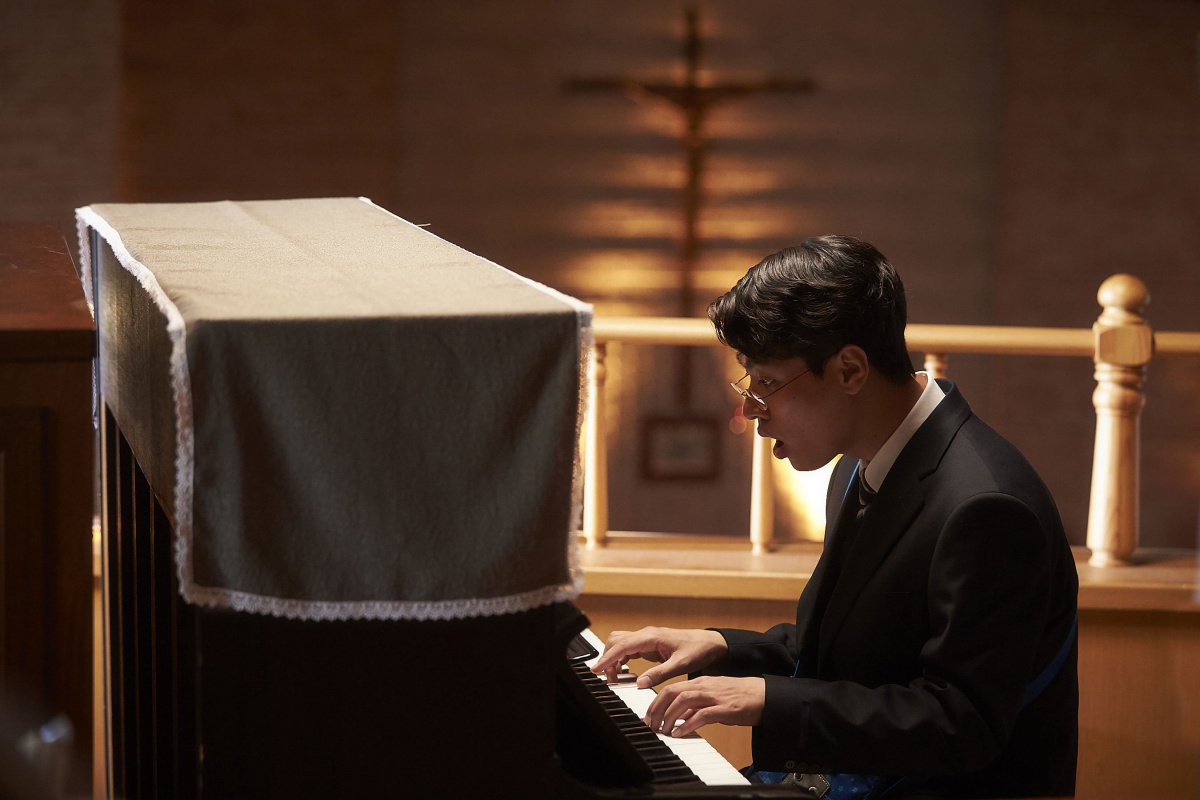 Кадры из Повезло с братом (2018)