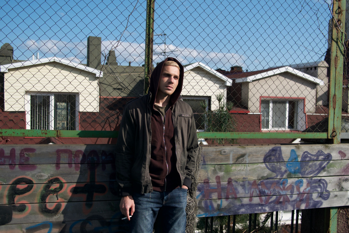 Кадры из На районе (2018)