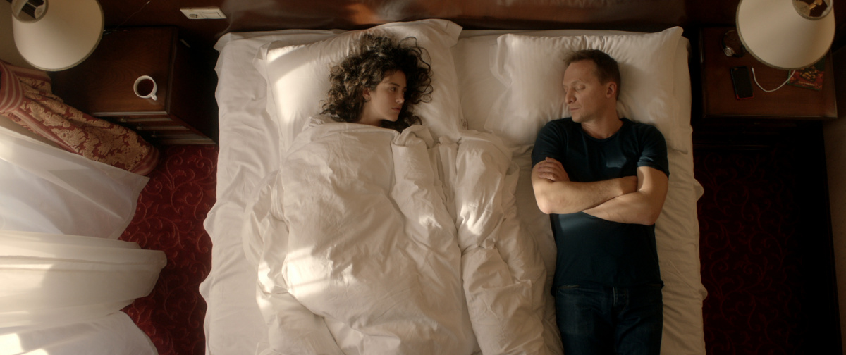 Кадры из Слоны могут играть в футбол (2018)