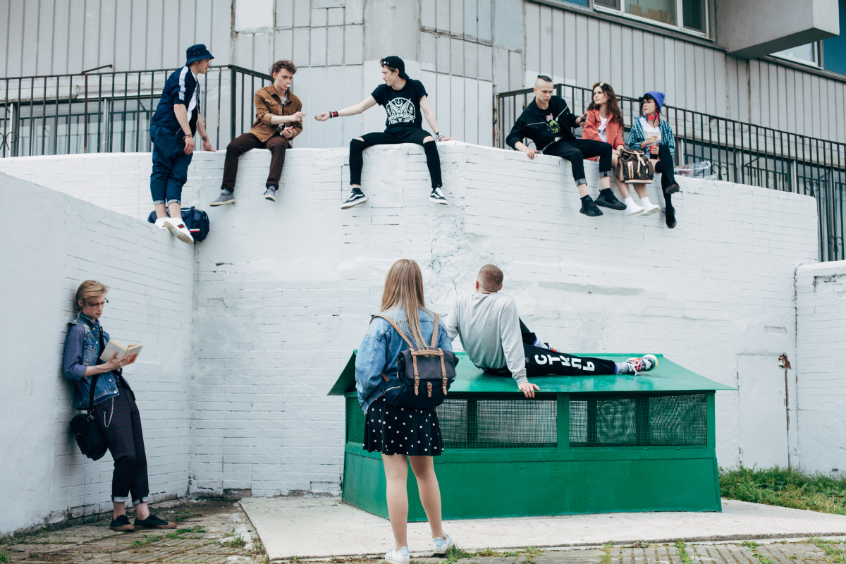 Кадры из Аутло (2019)