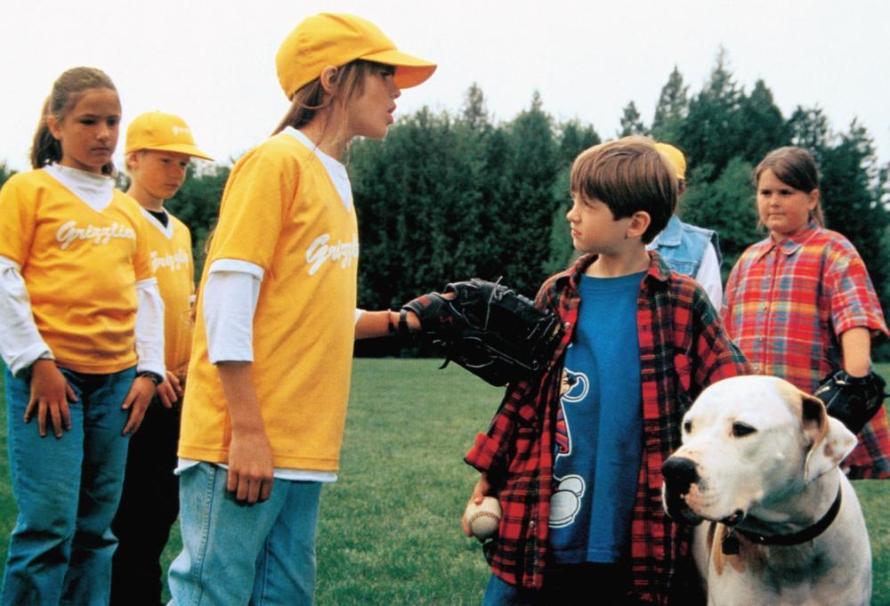 Кадры из Дорога домой 2: Затерянные в Сан-Франциско (1996)