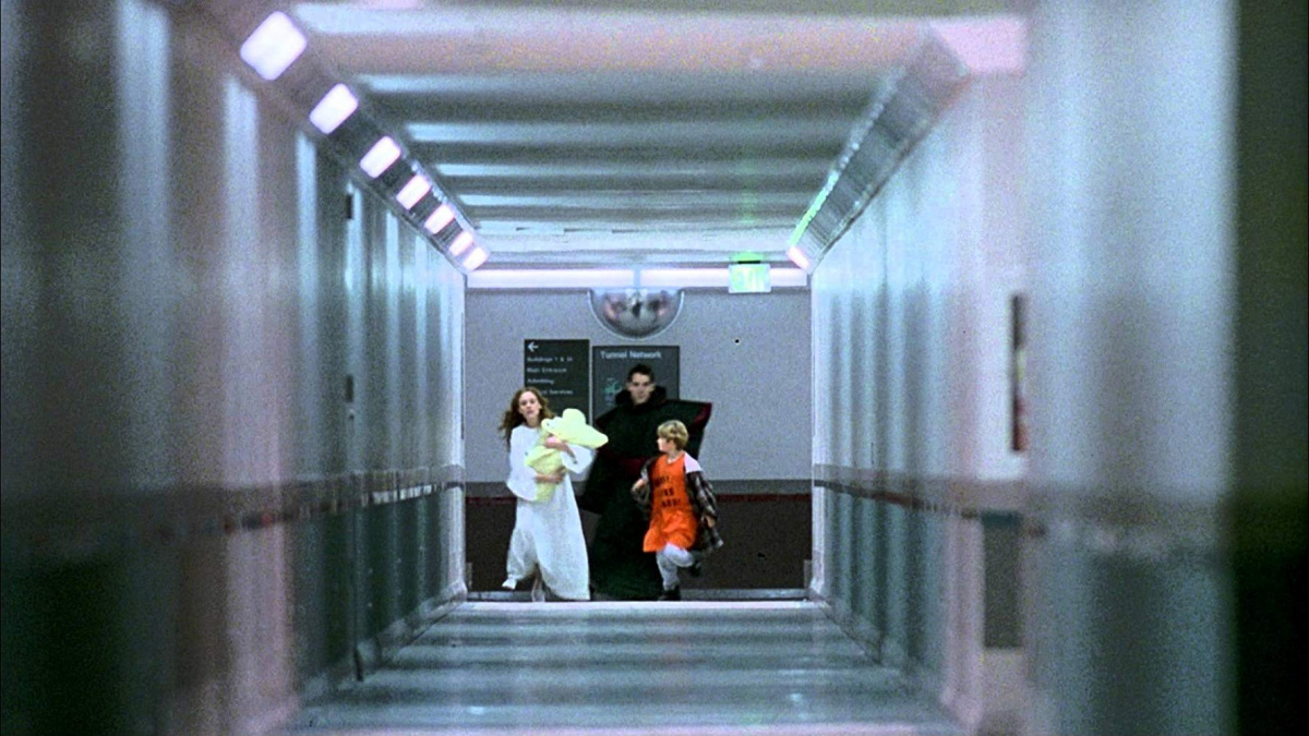 Кадры из Хэллоуин 6: Проклятие Майкла Майерса (1995)