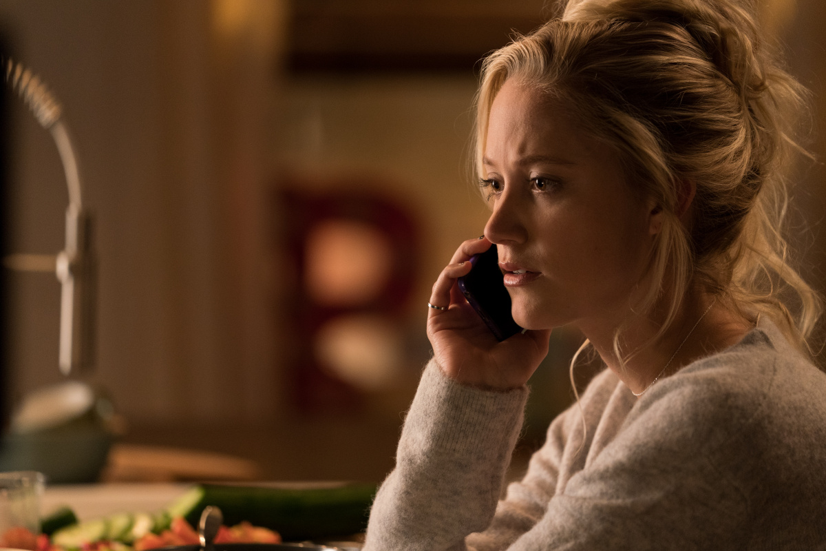 Кадры из В объятиях лжи (2018)