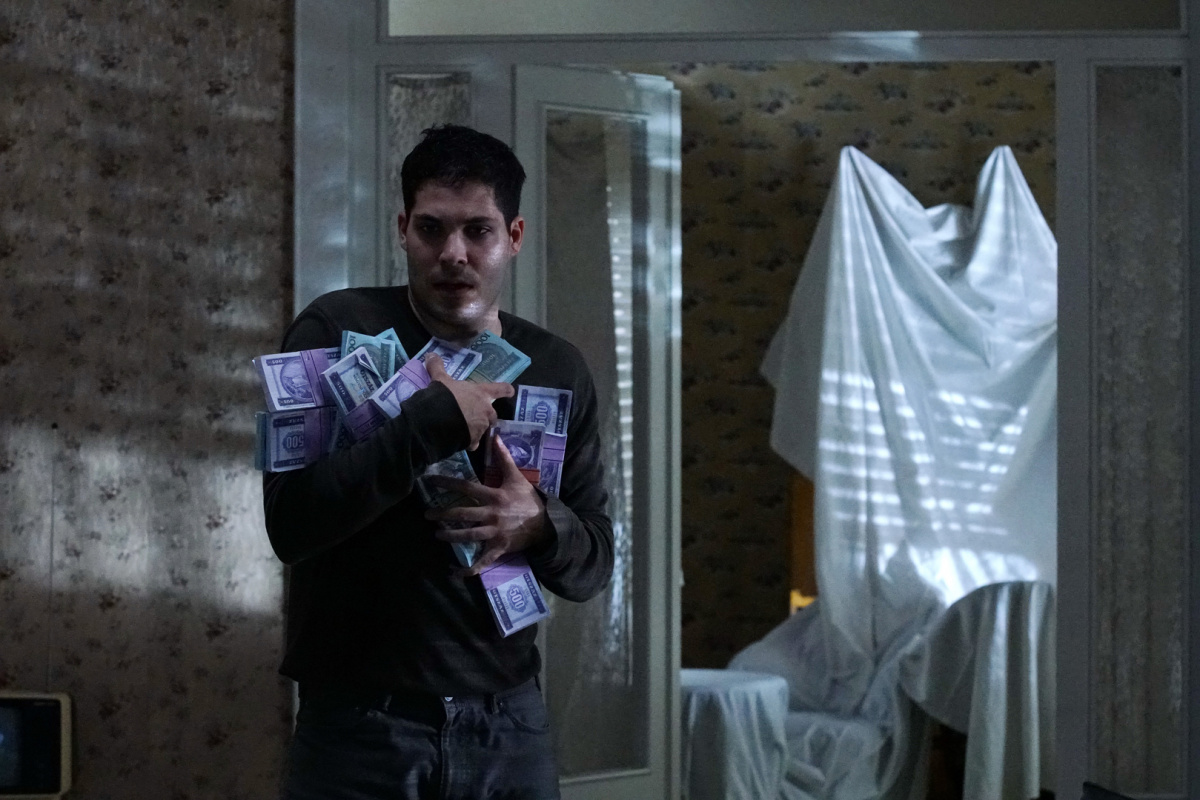 Кадры из Грабитель Виски (2017)