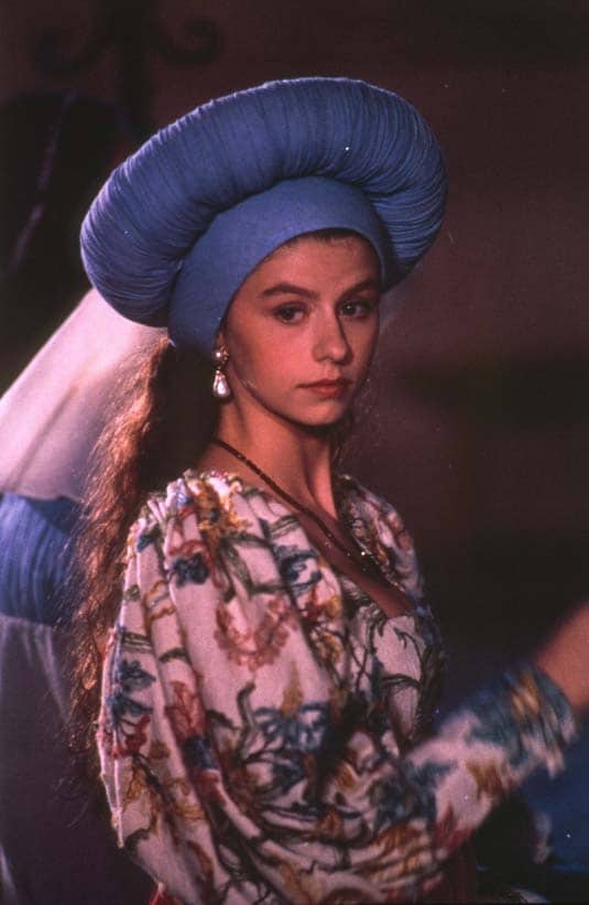 Кадры из Нам остается только плакать (1984)