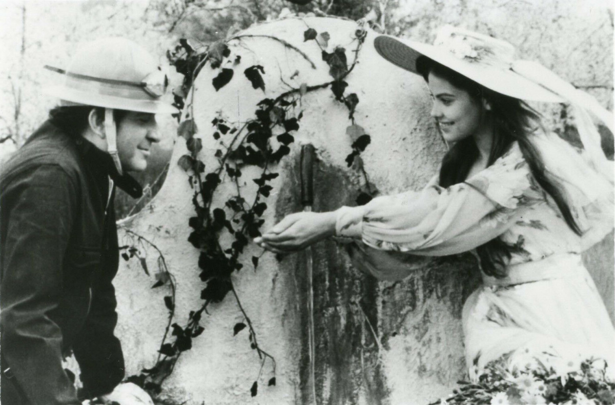 Кадры из Народный роман (1974)