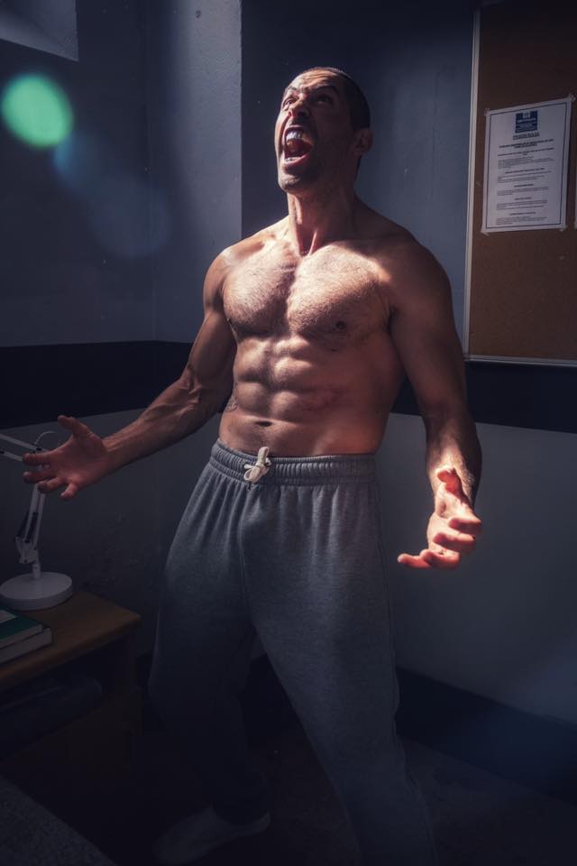 Кадры из Британский психопат (2019)