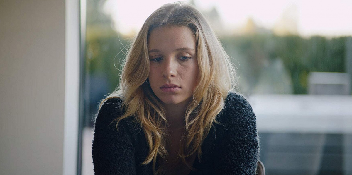 Кадры из Как продавать наркотики онлайн (быстро) (2019)