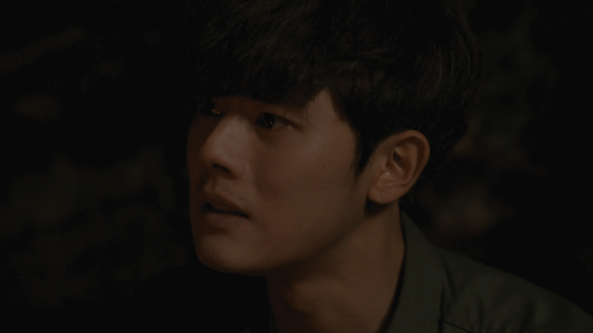 Кадры из Умерший вновь / Снова мертва (2017)