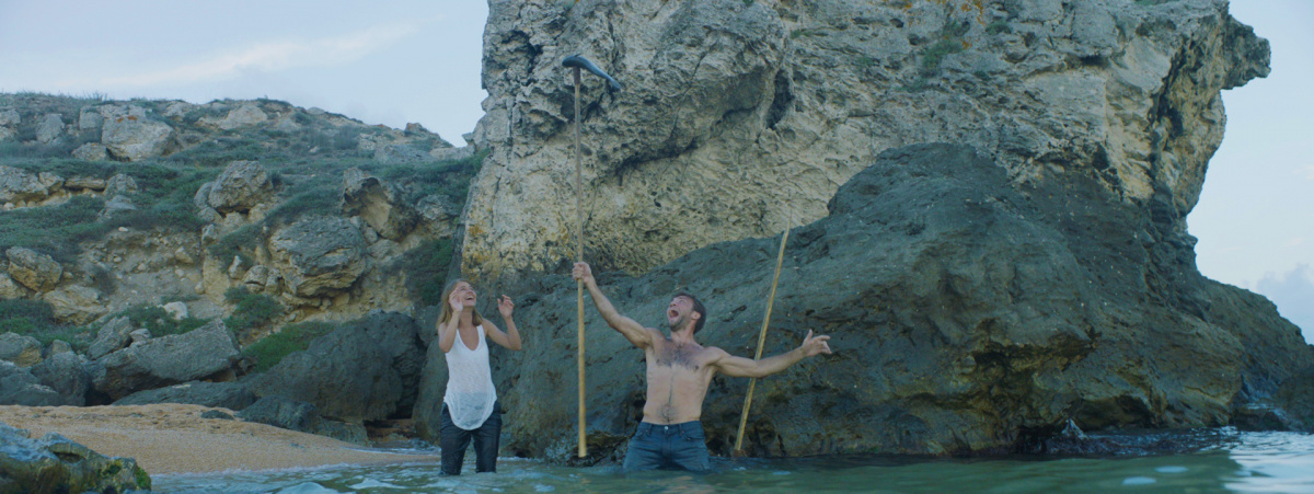 Кадры из Трудности выживания (2019)