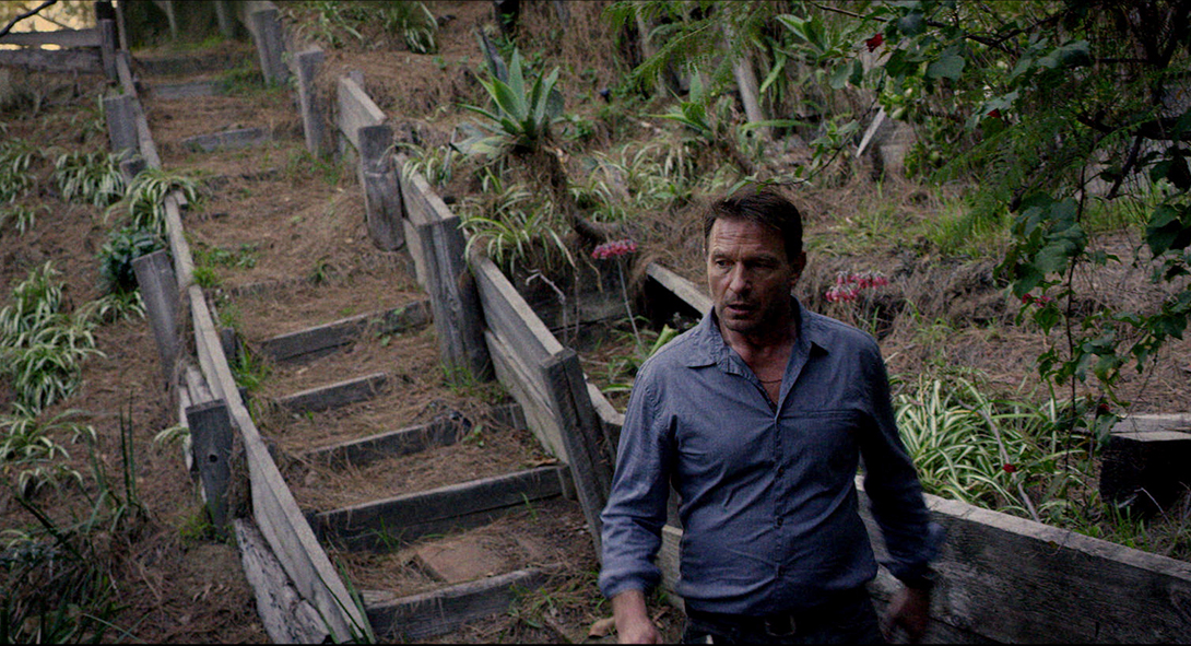 Кадры из Бесплотный (2018)