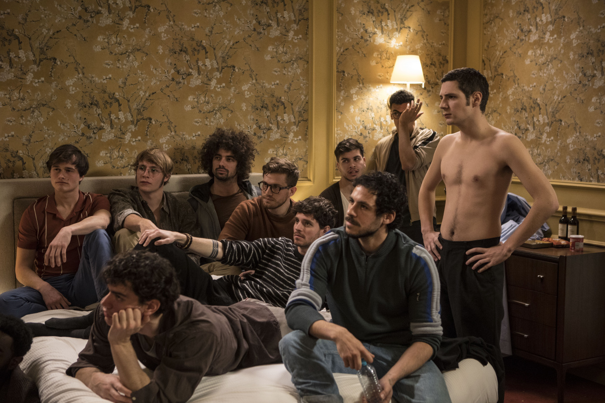 Кадры из Одной волшебной ночью (2019)