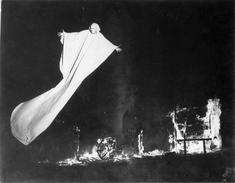 Кадры из Звезда и смерть Хоакина Мурьеты (1983)