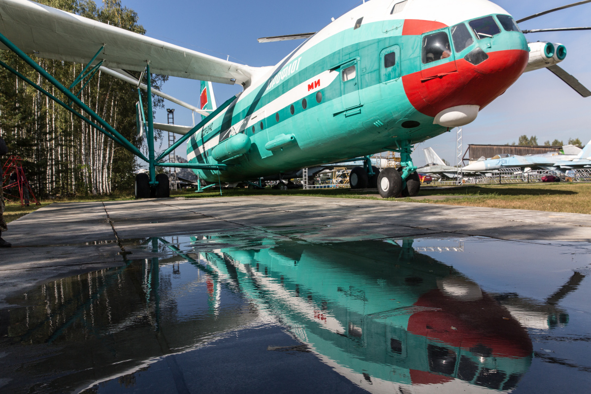 Небо измеряется милями (2019)