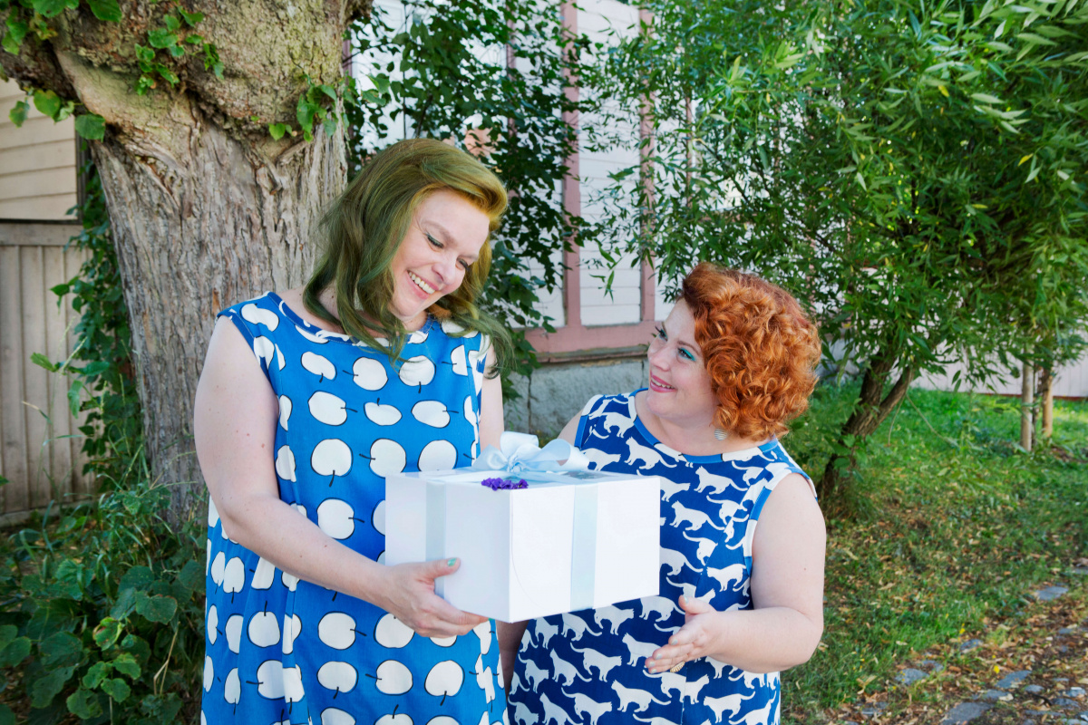 Кадры из Оннели, Аннели и усыпляющие часы (2018)