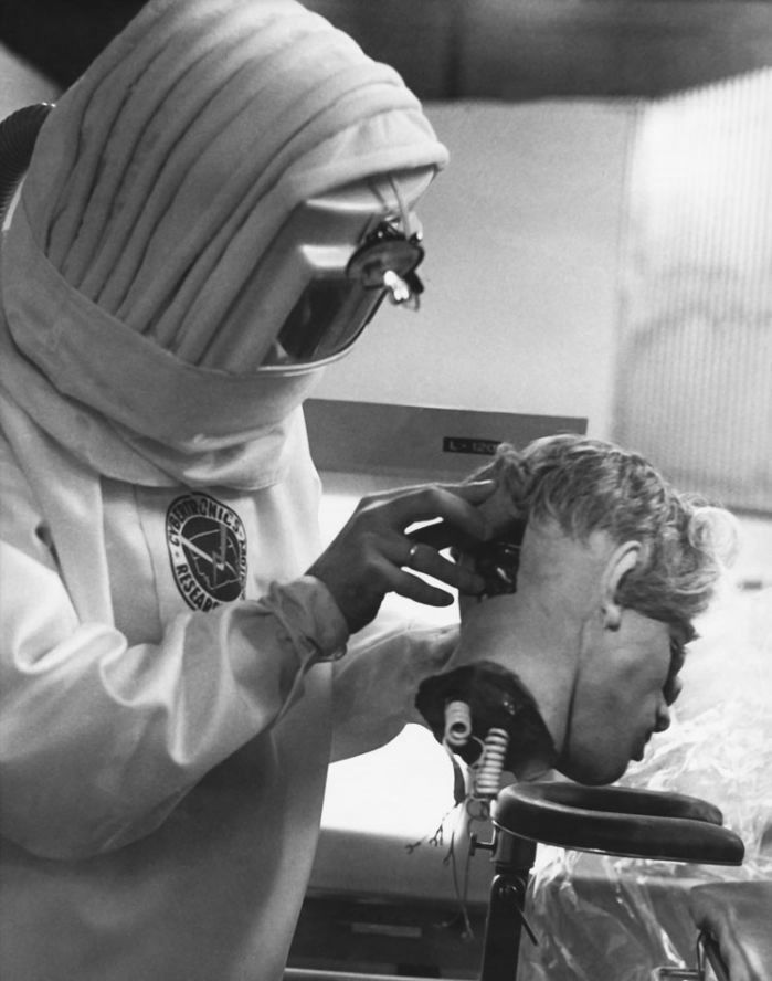 Кадры из Дознание пилота Пиркса (1979)