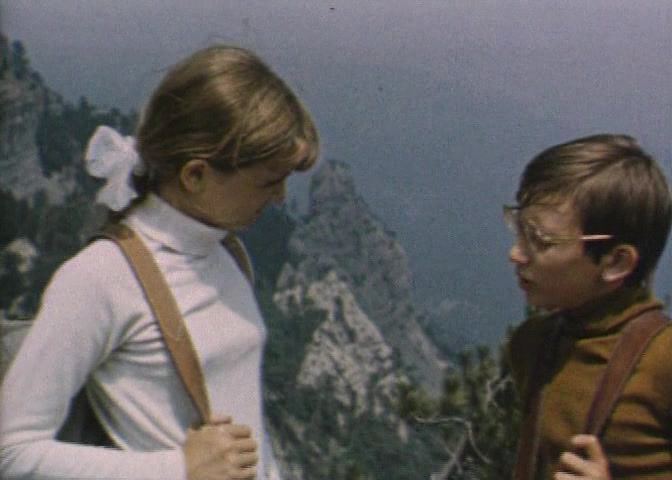 Кадры из Тайна горного подземелья (1976)