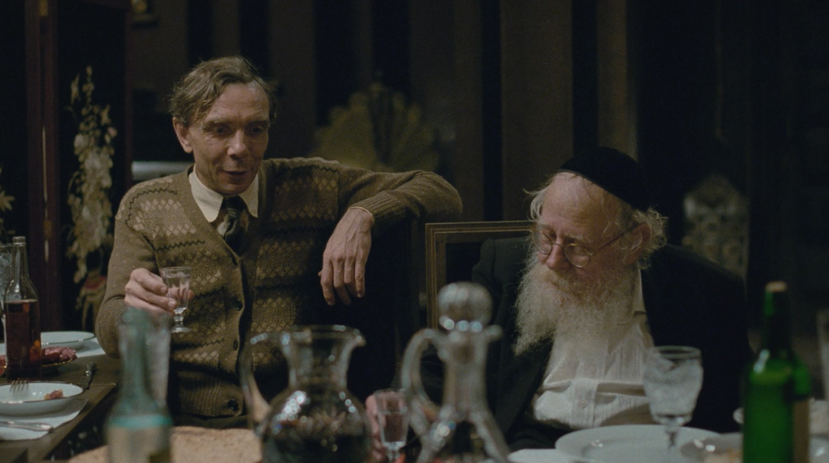 Кадры из ДАУ. Вырождение (2020)