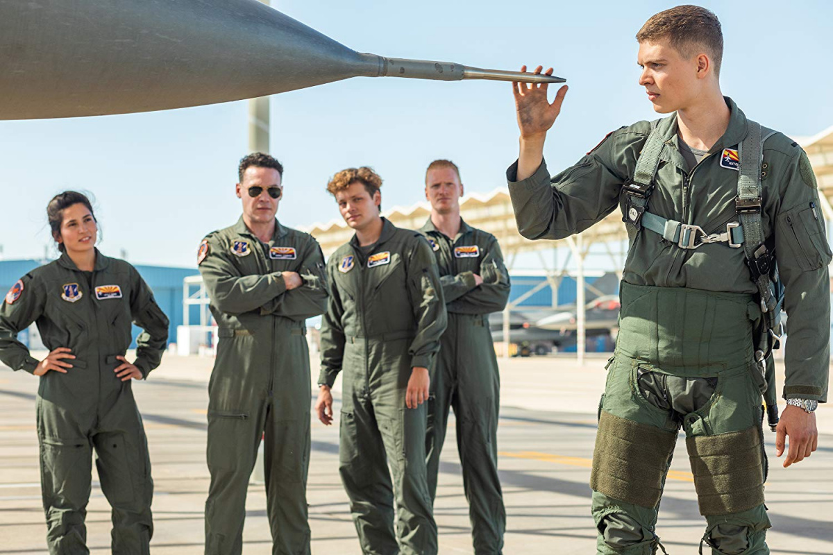 Кадры из Лётчики (2020)