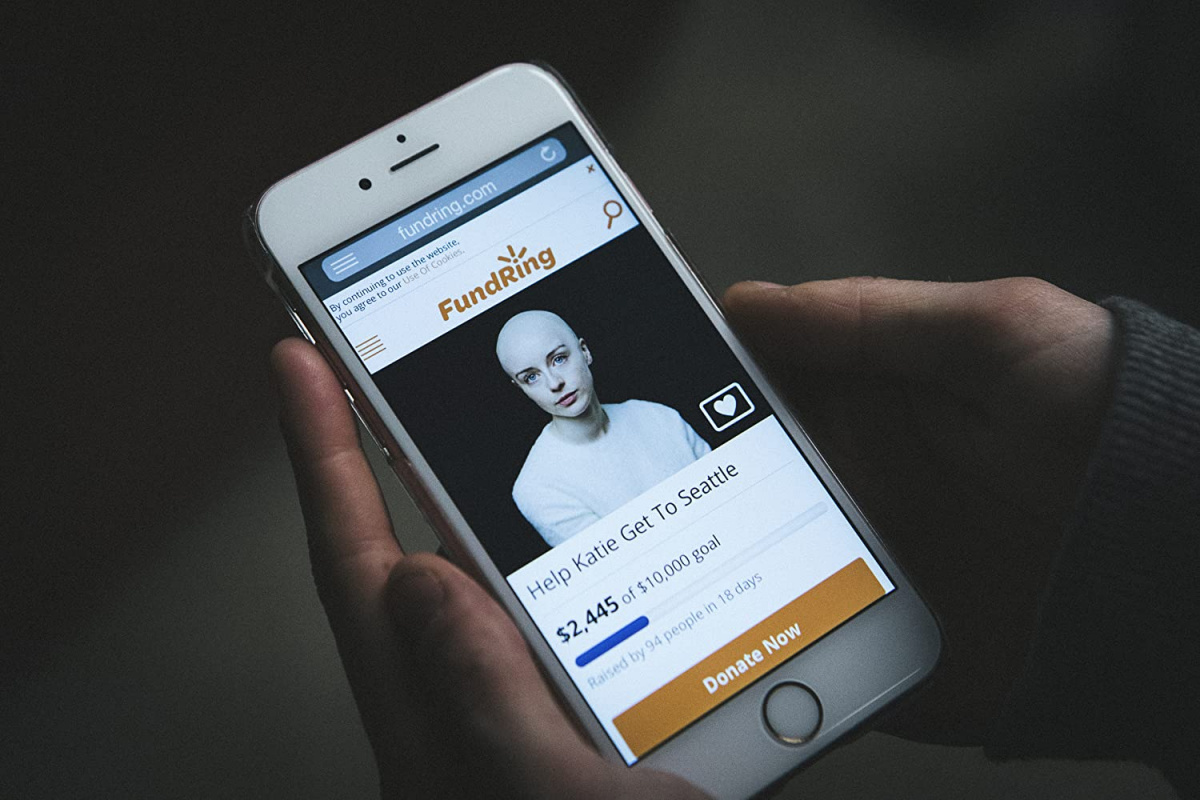 Кадры из Ложь во спасение (2019)